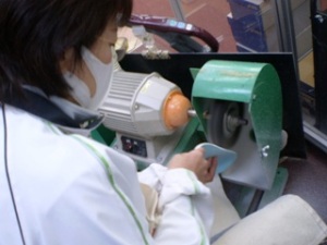 削る! 削る!